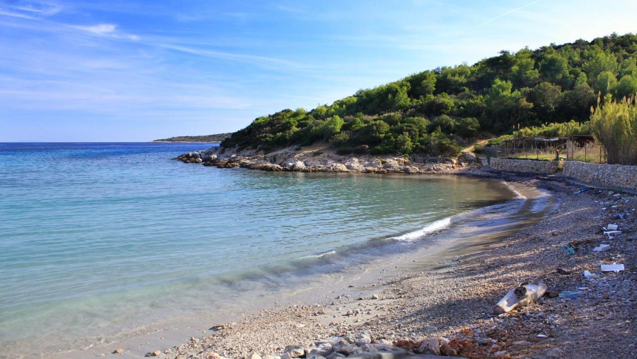 Apartments By The Sea Milna, Vis - 8913 ภายนอก รูปภาพ