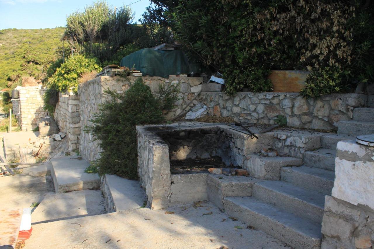 Apartments By The Sea Milna, Vis - 8913 ภายนอก รูปภาพ