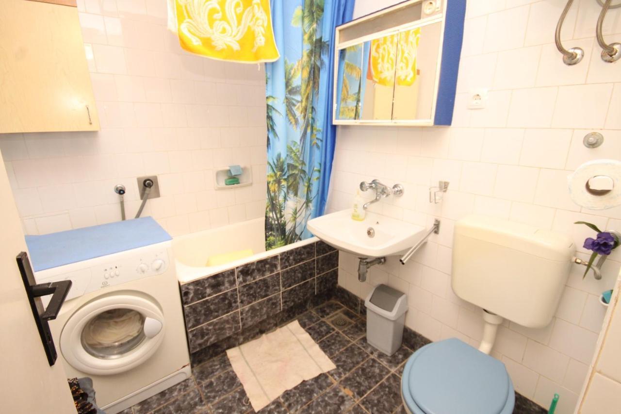 Apartments By The Sea Milna, Vis - 8913 ภายนอก รูปภาพ