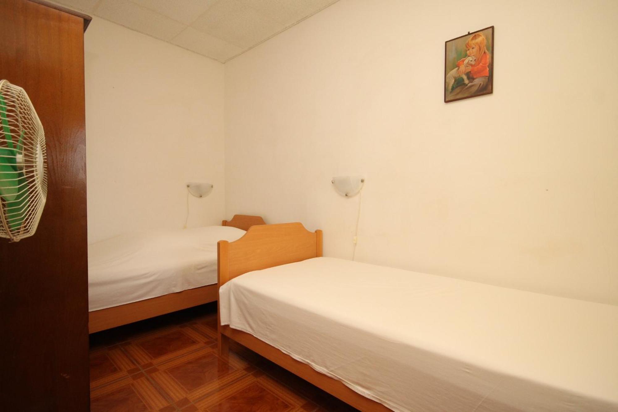 Apartments By The Sea Milna, Vis - 8913 ห้อง รูปภาพ