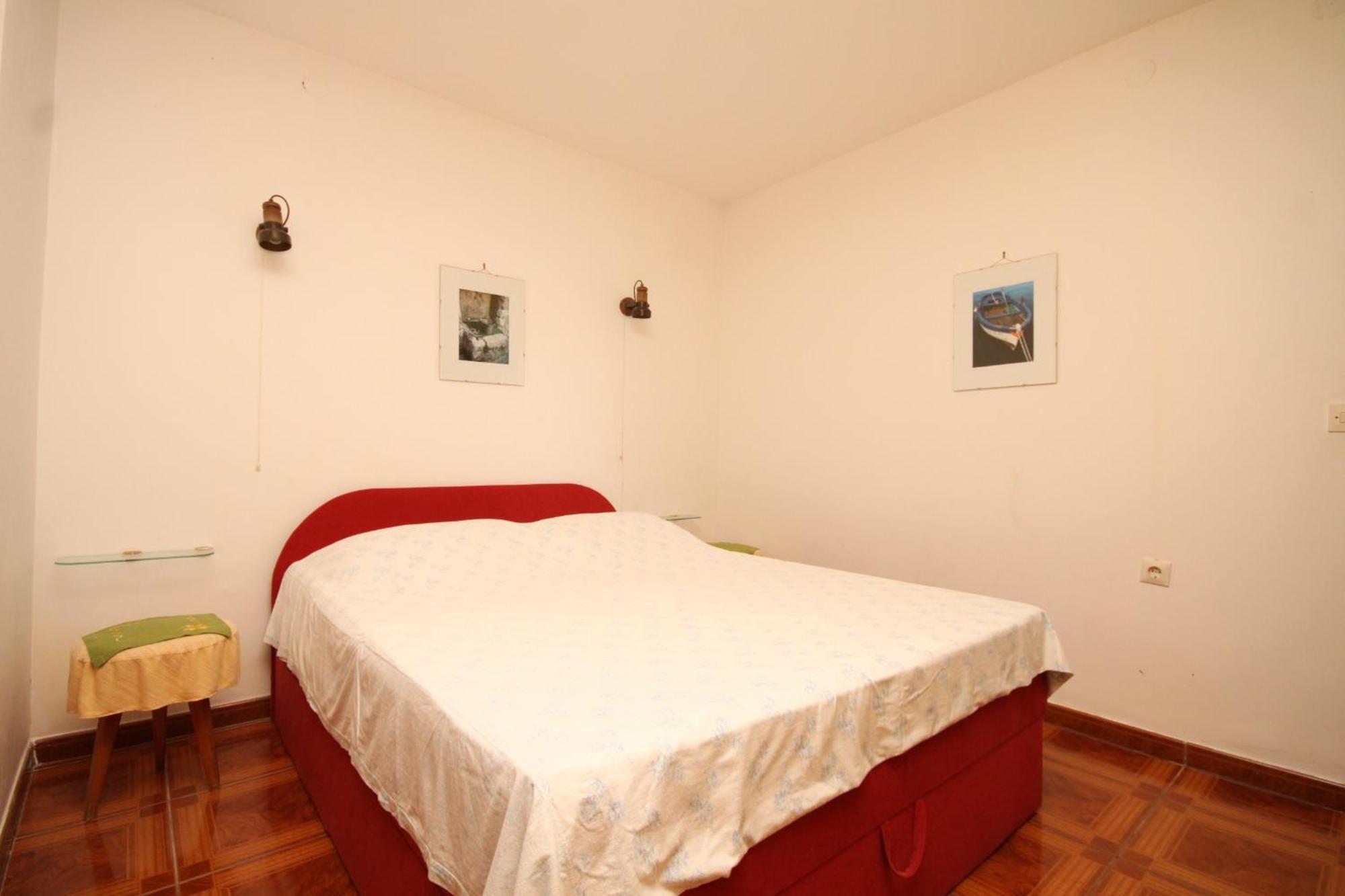 Apartments By The Sea Milna, Vis - 8913 ห้อง รูปภาพ
